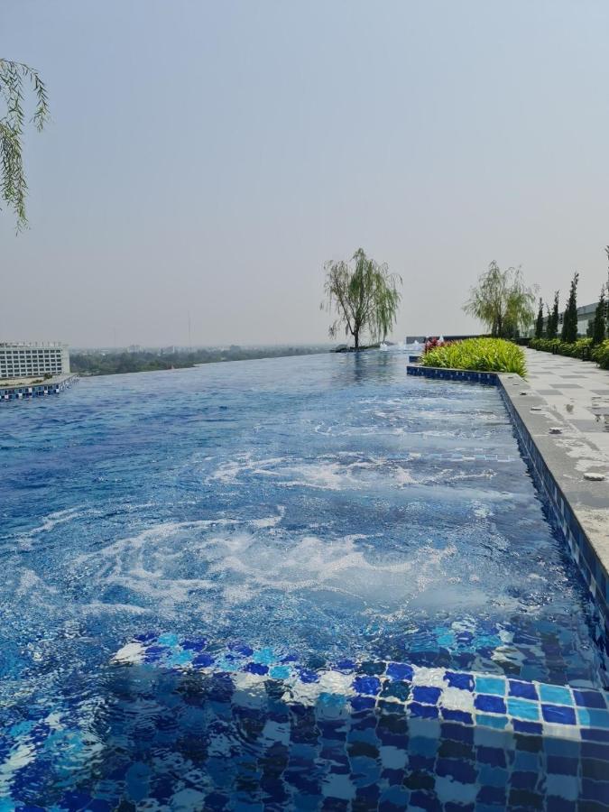 The Astra Sky River Chiangmai_Sky Pool_Old City Apartment Chiang Mai Exterior foto